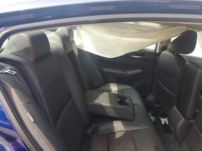 2019 NISSAN ALTIMA SR  