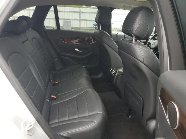 2016 MERCEDES-BENZ GLC 300 4MATIC  