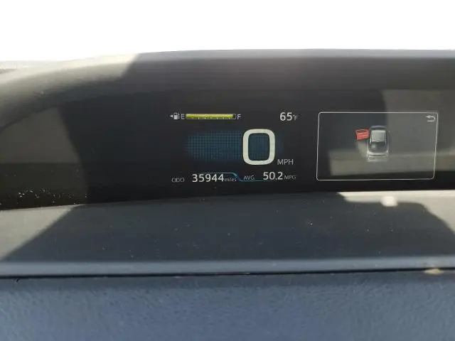 2017 TOYOTA PRIUS   