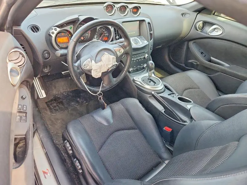 2017 NISSAN 370Z ROADSTER TOURING  
