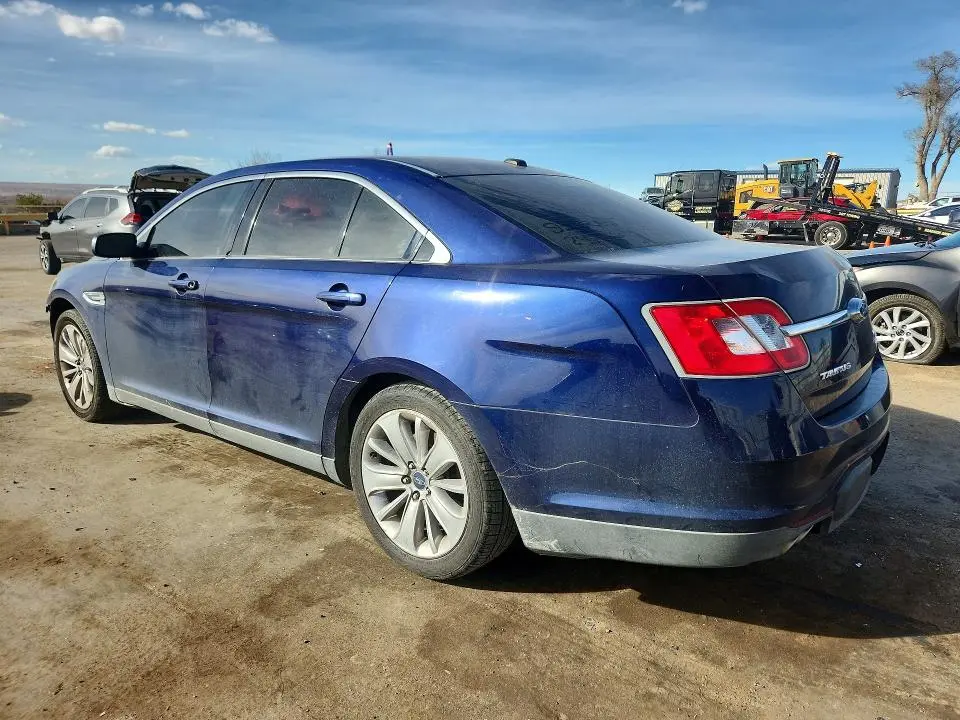 2011 FORD TAURUS LIMITED  