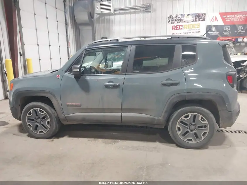 2015 JEEP RENEGADE TRAILHAWK