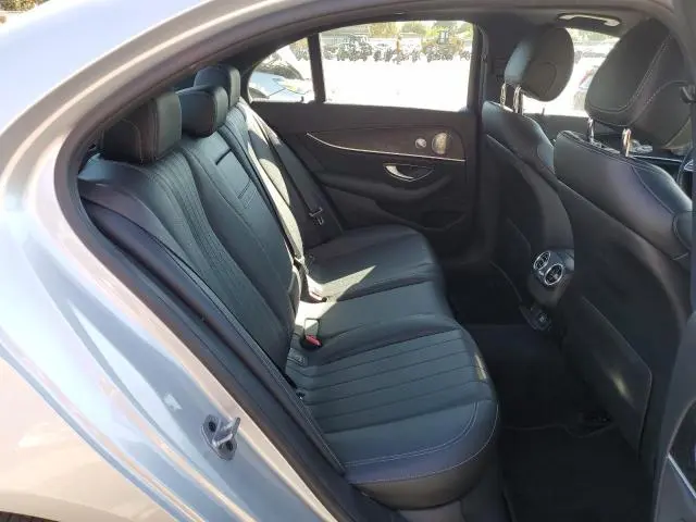 2019 MERCEDES-BENZ E 300  