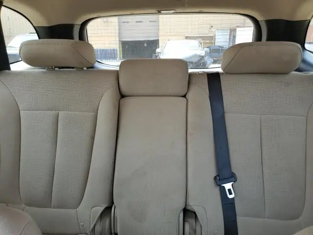 2010 HYUNDAI SANTA FE GLS  