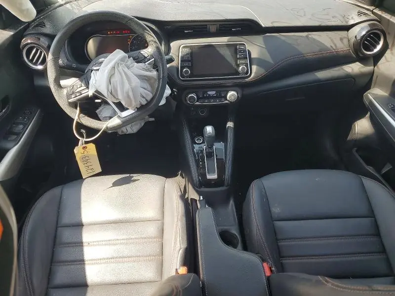 2020 NISSAN KICKS SR  