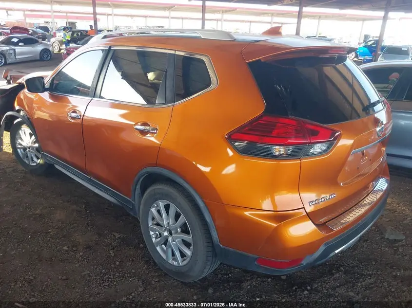 2017 NISSAN ROGUE SV