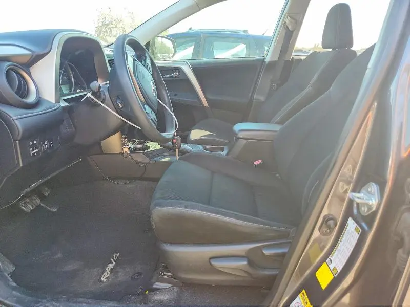 2015 TOYOTA RAV4 XLE  