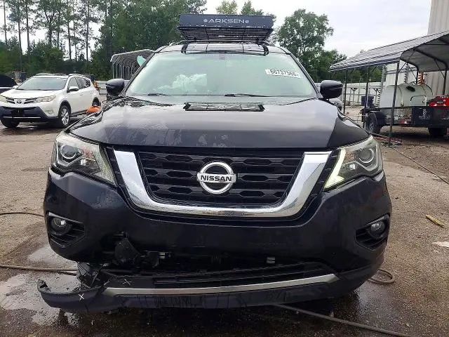 2019 NISSAN PATHFINDER SV  