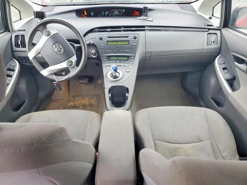 2010 TOYOTA PRIUS II  