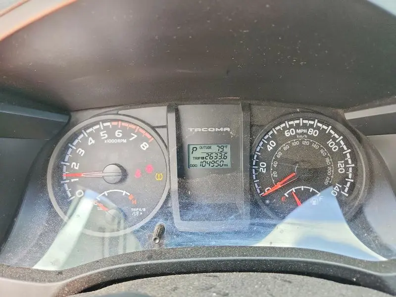 2016 TOYOTA TACOMA SR  