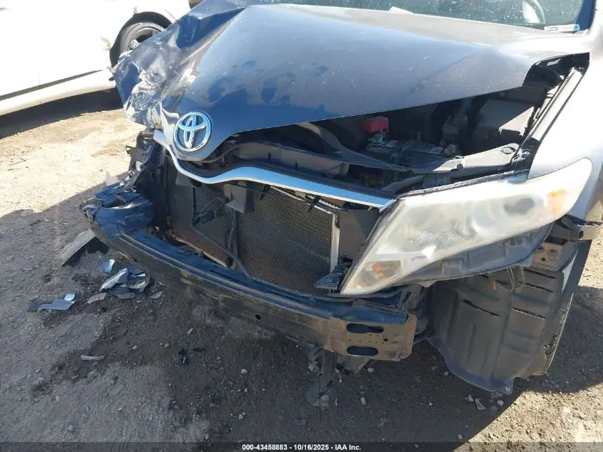 2014 TOYOTA VENZA LE