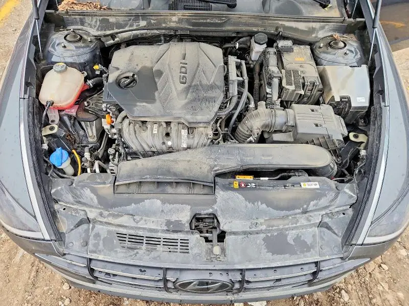 2023 HYUNDAI SONATA SE  