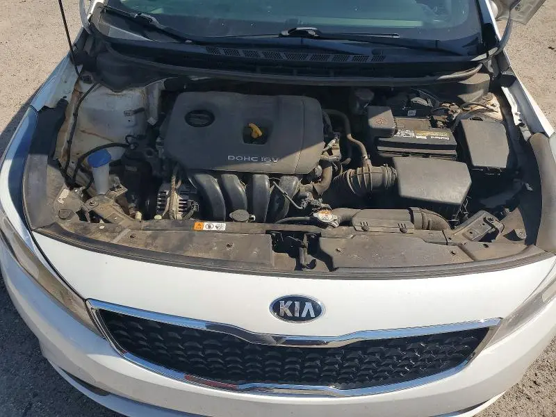 2018 KIA FORTE LX  