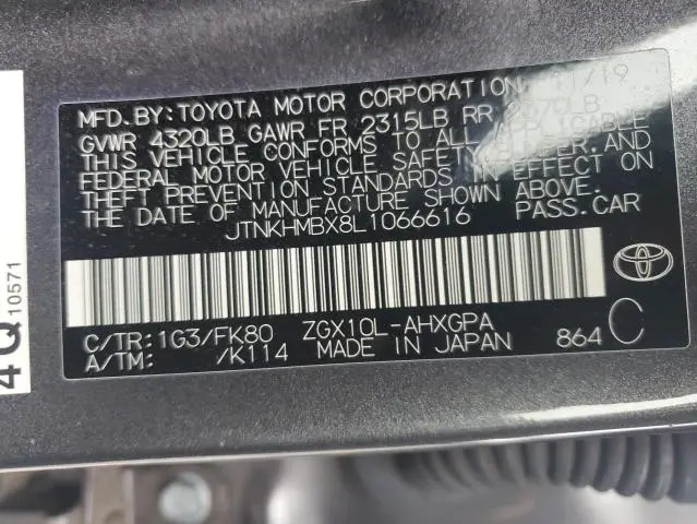 2020 TOYOTA C-HR XLE  