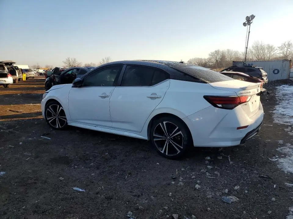 2022 NISSAN SENTRA SR  