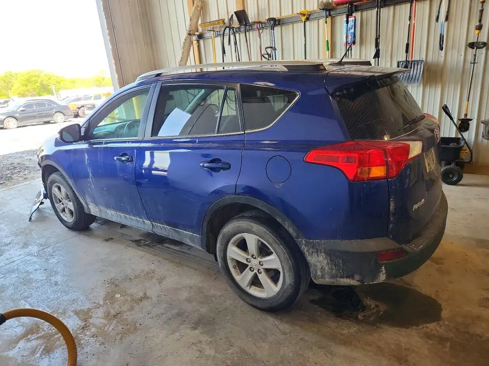 2014 TOYOTA RAV4 XLE  