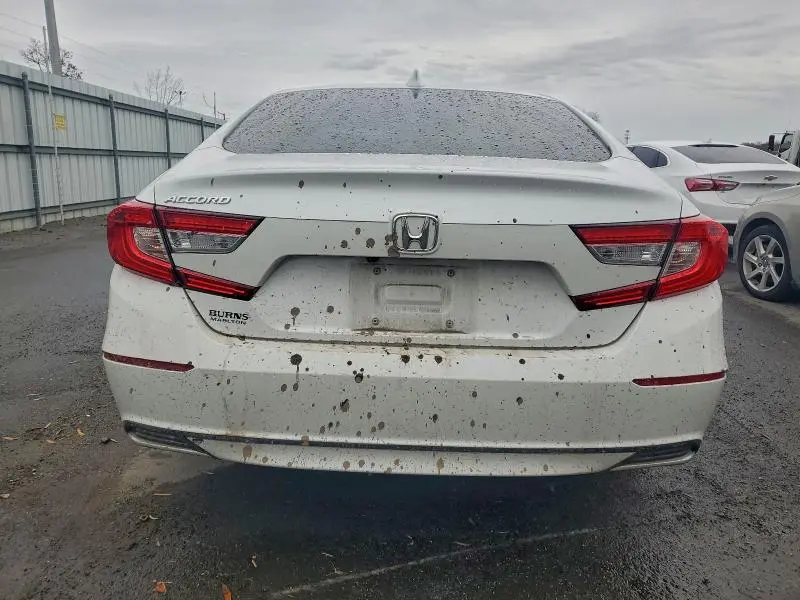 2019 HONDA ACCORD LX  