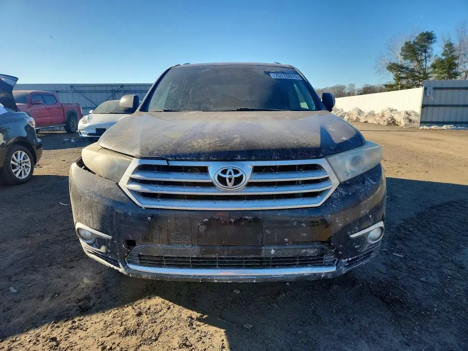 2012 TOYOTA HIGHLANDER BASE  