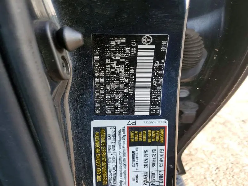 2013 TOYOTA CAMRY SE  