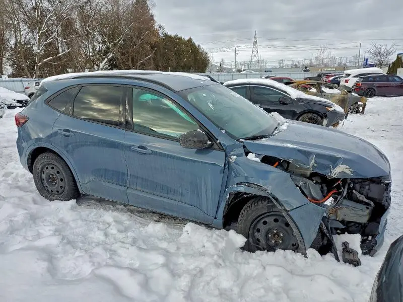2023 FORD ESCAPE ST LINE  