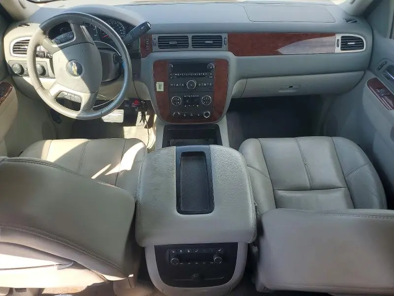 2011 CHEVROLET TAHOE K1500 LT  