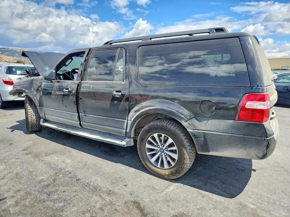 2017 FORD EXPEDITION EL XLT  