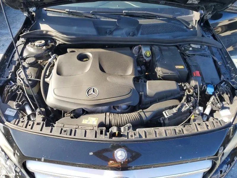 2016 MERCEDES-BENZ GLA 250  