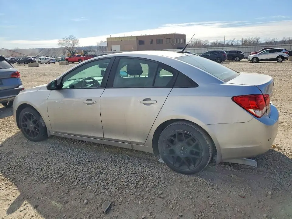 2014 CHEVROLET CRUZE LS  