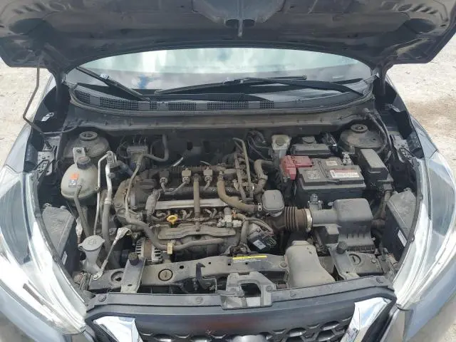 2019 NISSAN KICKS S  