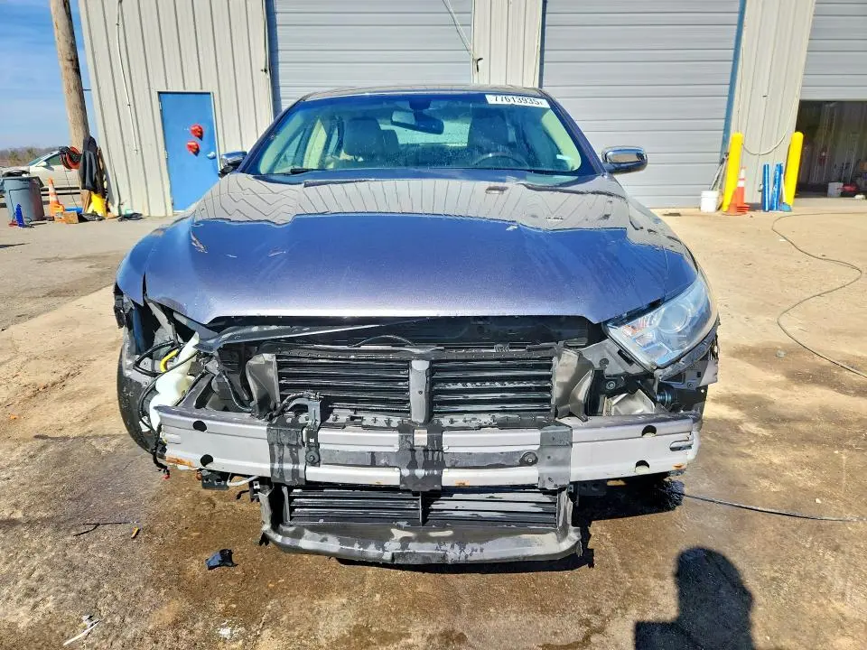 2013 FORD TAURUS LIMITED  