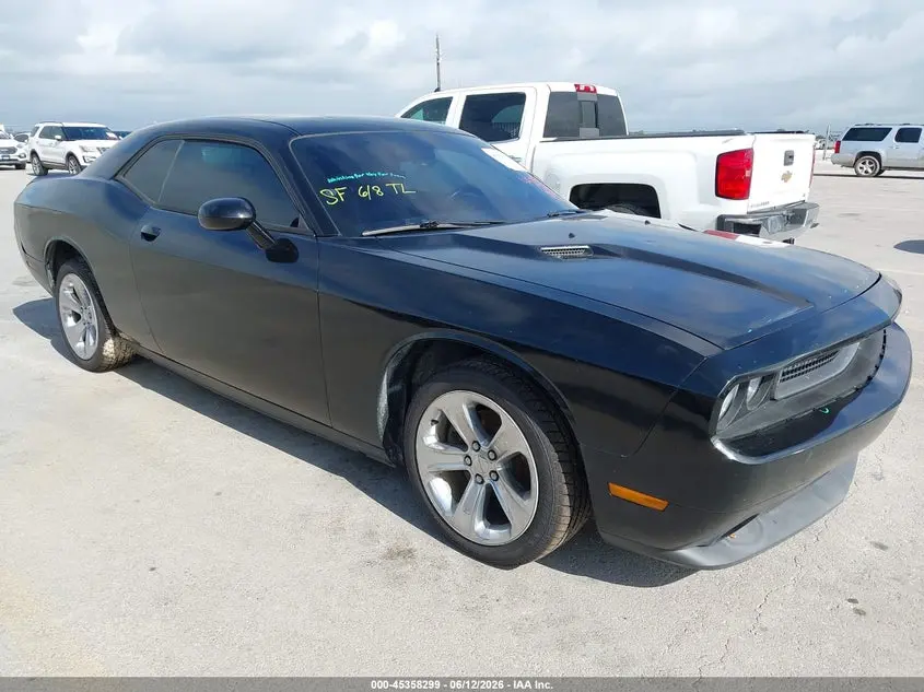 2014 DODGE CHALLENGER SXT