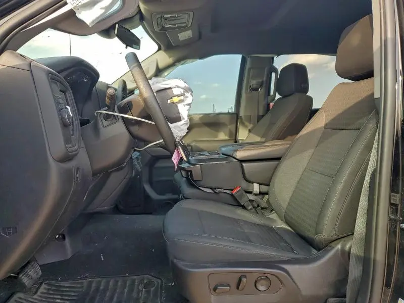 2023 CHEVROLET SILVERADO C1500 CUSTOM  