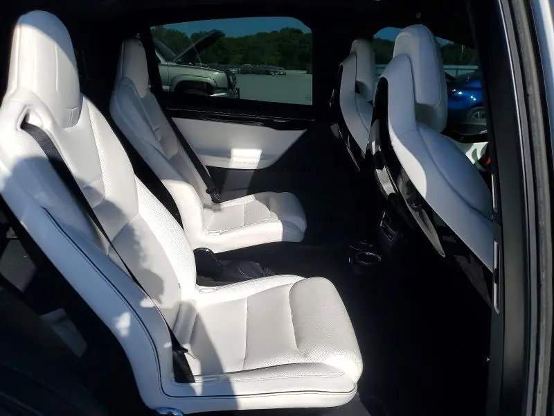 2016 TESLA MODEL X   