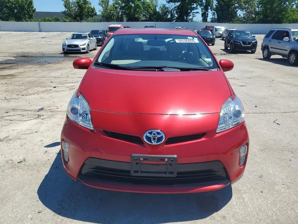 2015 TOYOTA PRIUS FOUR  