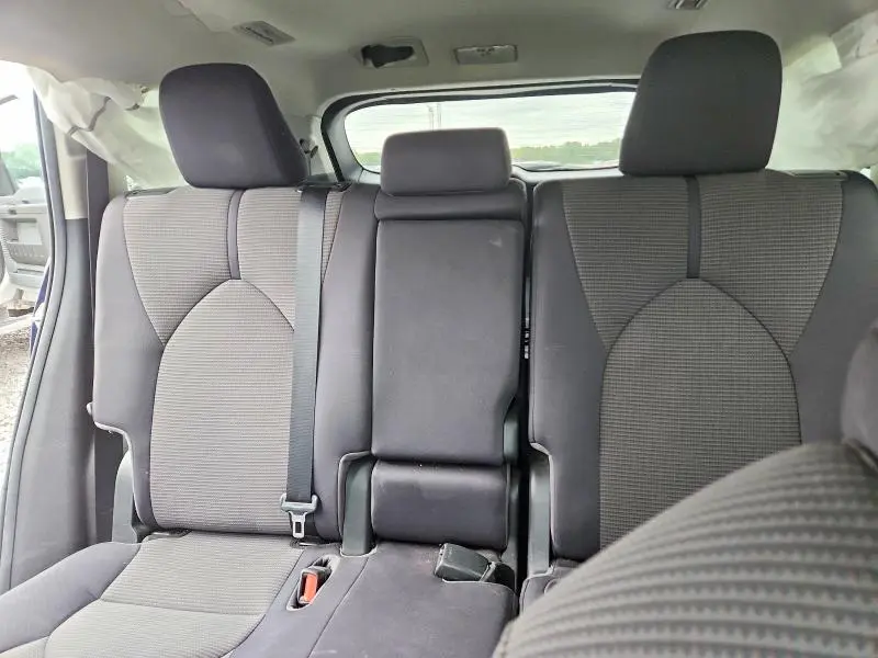 2020 TOYOTA HIGHLANDER HYBRID LE  