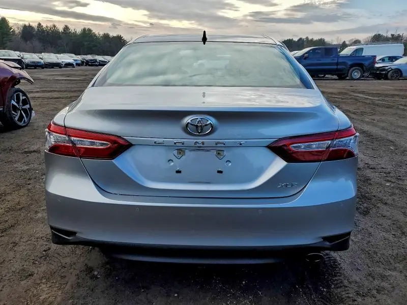 2018 TOYOTA CAMRY L  