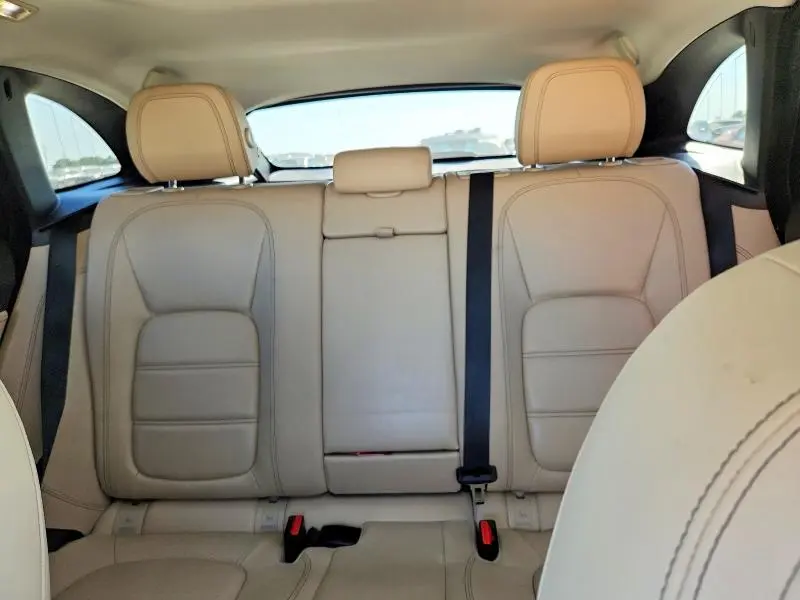 2018 JAGUAR F-PACE PRESTIGE  