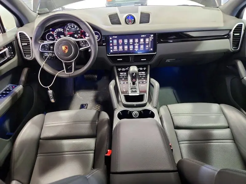 2023 PORSCHE CAYENNE   