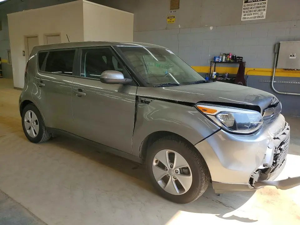 2016 KIA SOUL   
