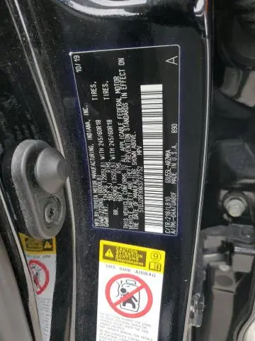 2019 TOYOTA HIGHLANDER SE  