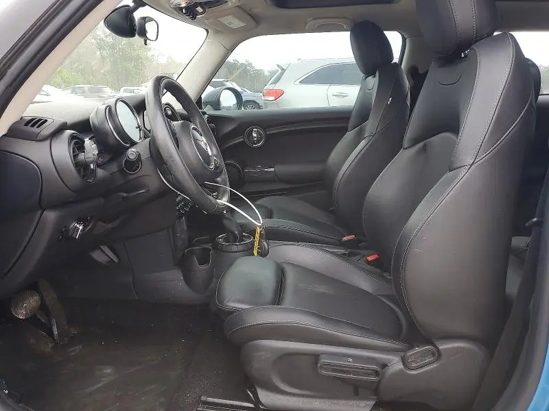 2015 MINI COOPER   