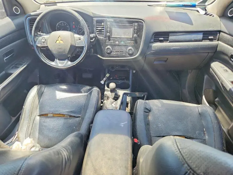 2016 MITSUBISHI OUTLANDER SE  