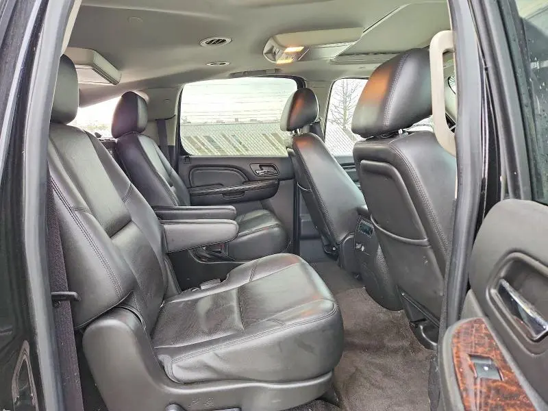 2013 GMC YUKON XL DENALI  