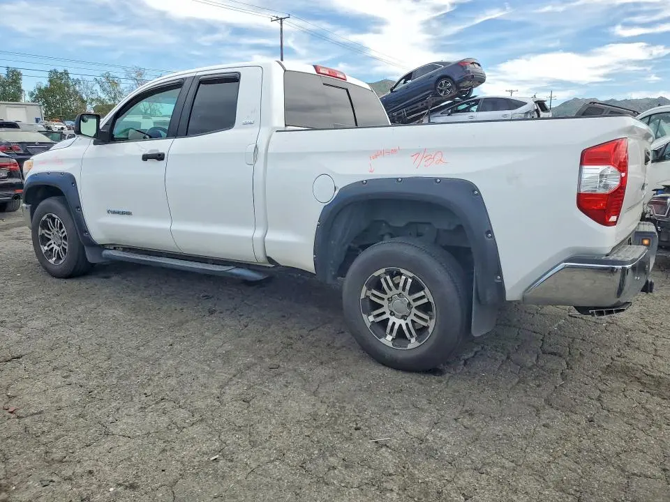 2017 TOYOTA TUNDRA   