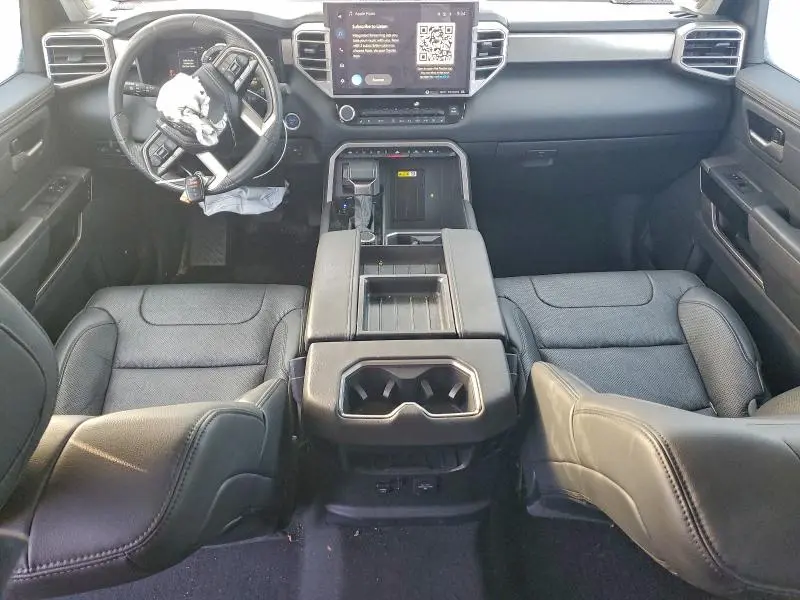 2024 TOYOTA TUNDRA CREWMAX LIMITED  