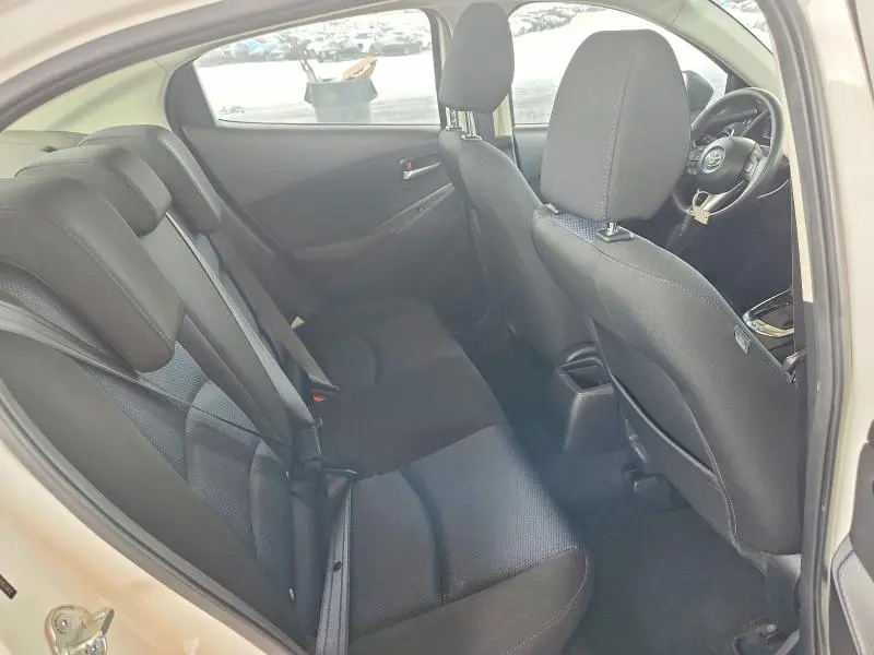 2018 TOYOTA YARIS IA BASE  