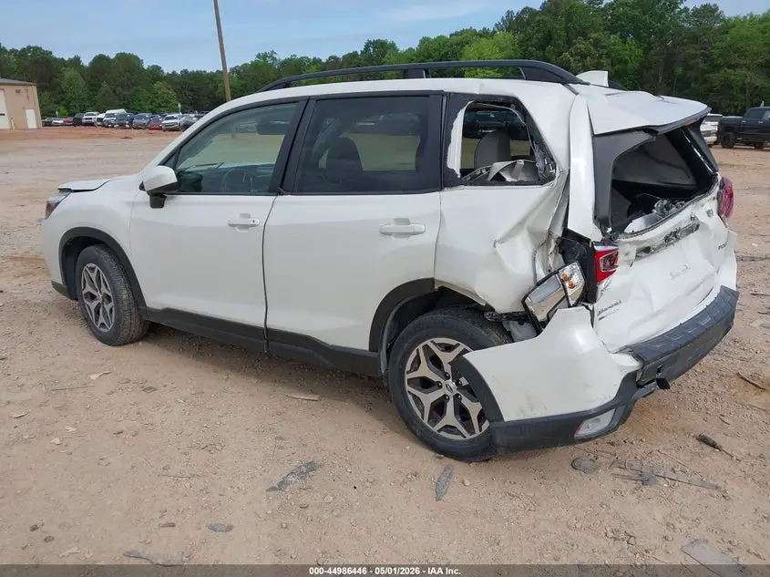 2021 SUBARU FORESTER PREMIUM