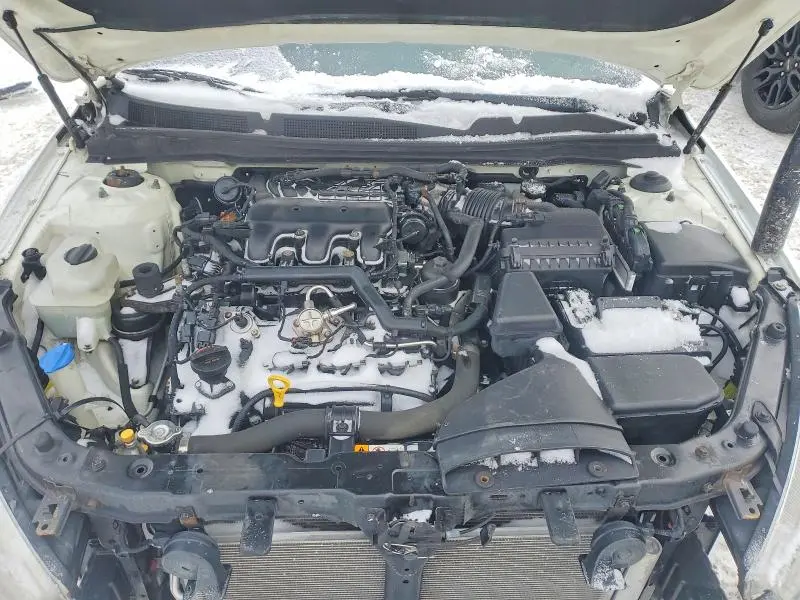 2015 KIA CADENZA PREMIUM  