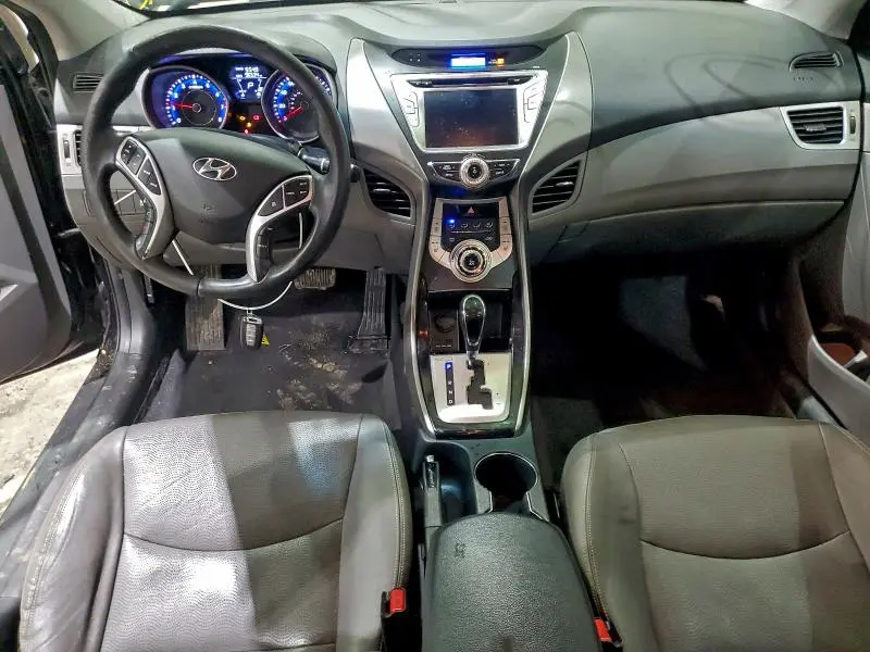 2012 HYUNDAI ELANTRA   