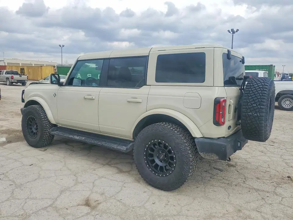 2025 FORD BRONCO OUTER BANKS  